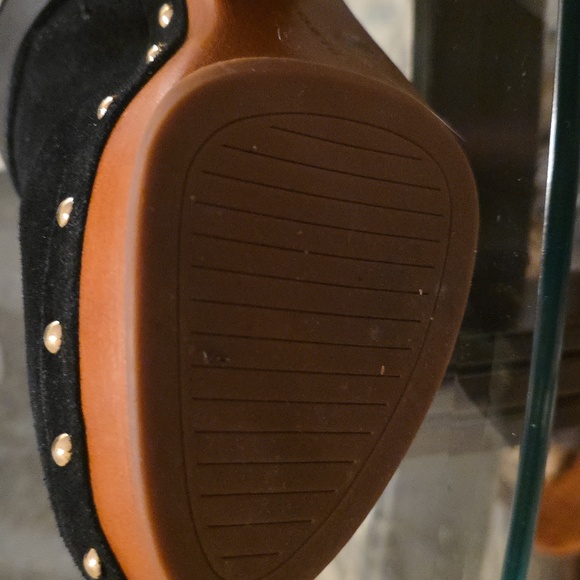 Vince Camuto Clogs - Picture 4 of 7